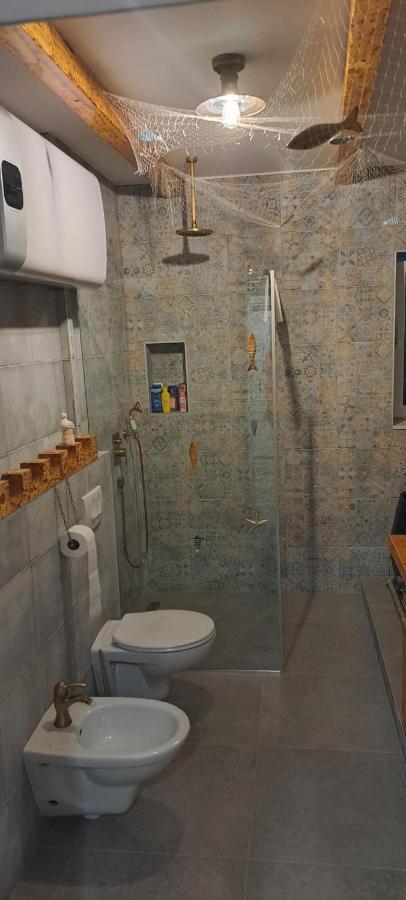 Apartment Fiora คาชเตลา ภายนอก รูปภาพ
